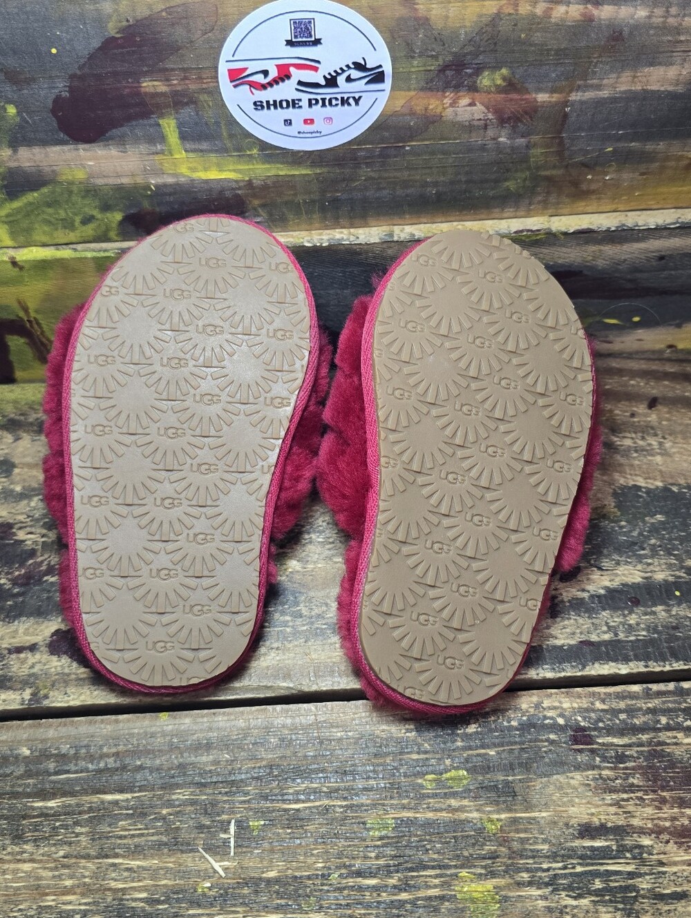UGG‎ Fluff Yeah Slide toddler red size 7C used once - Picture 7 of 8